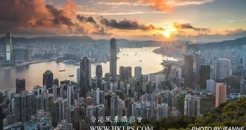 差彩足球比分-揭秘差彩足球比分，是智慧博弈还是陷阱深渊？